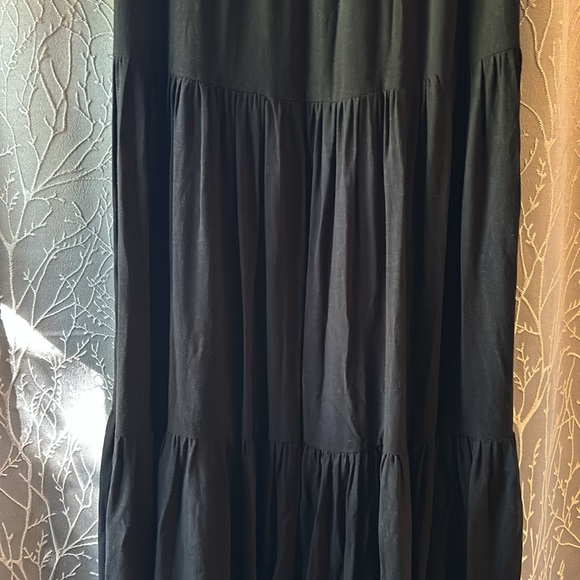 Splendid Nella Tiered Maxi Skirt in Black Size Small - Picture 8 of 11
